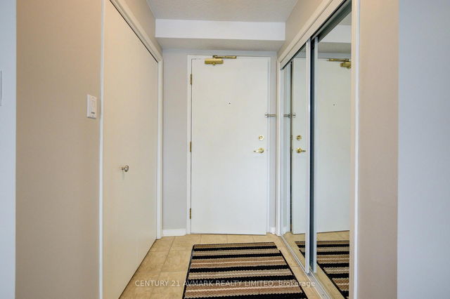 205 - 78 Roehampton Avenue