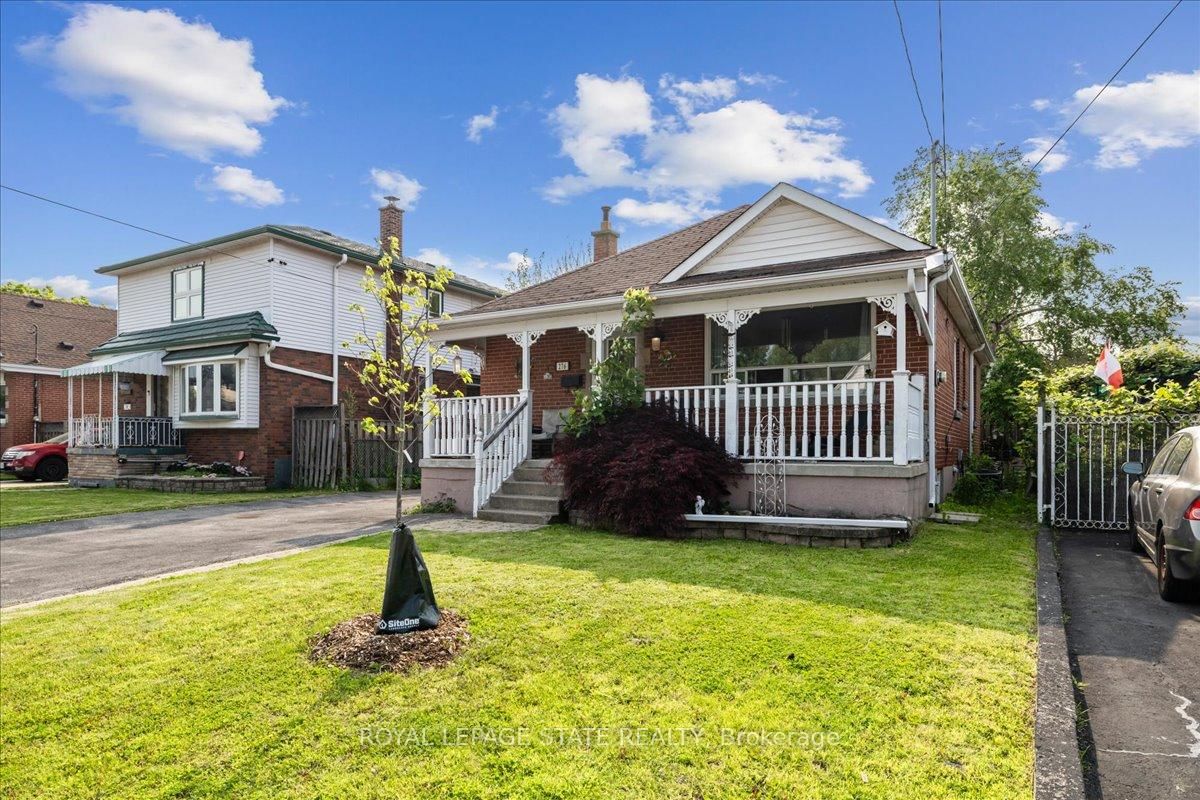 Detached House for sale at 276 East 37th Street, Hamilton, Raleigh, L8V 4B3 - MLS: X12209195
