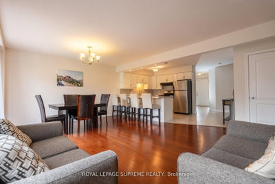 31 1/2 Thorold Road — more photos