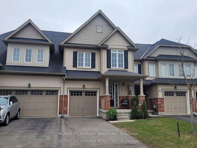 12 Lynch Crescent