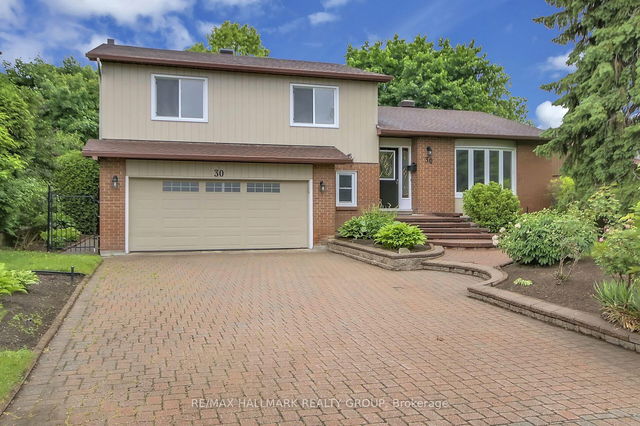 30 Brodeur Crescent