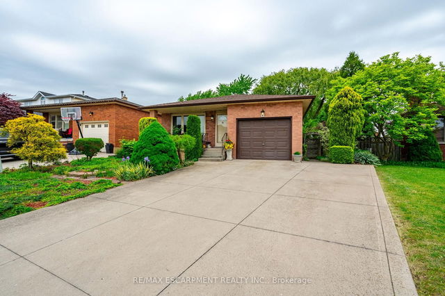 43 Trenholme Crescent