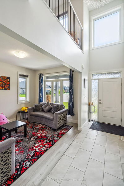 2 Statham St, Strathroy-Caradoc - SE image-0-4