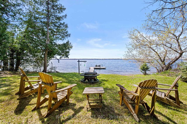 53 Rustic Bay Street