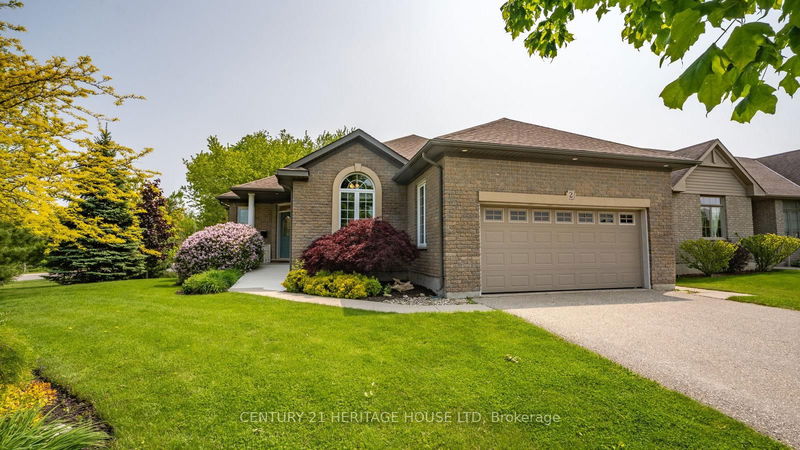 2 Hunter Dr, Norfolk - Port Rowan image-0-0