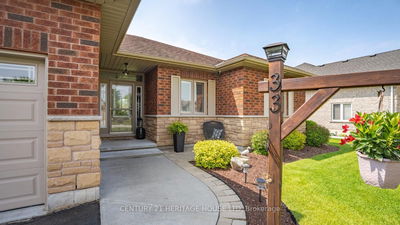33 Melody Dr, Norfolk - Delhi image-0-2