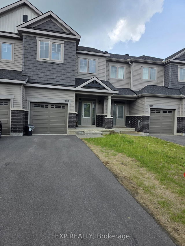 1013 Kijik Crescent