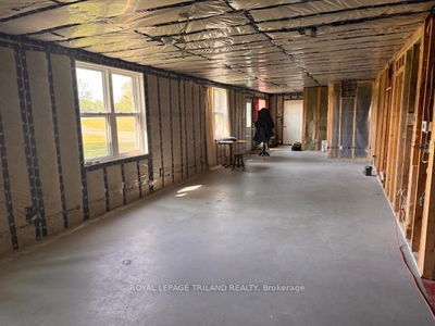 24353 PIONEER Line, West Elgin - West Lorne image-0-4