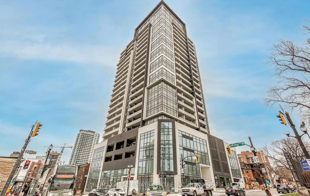 2005 - 15 Queen Street