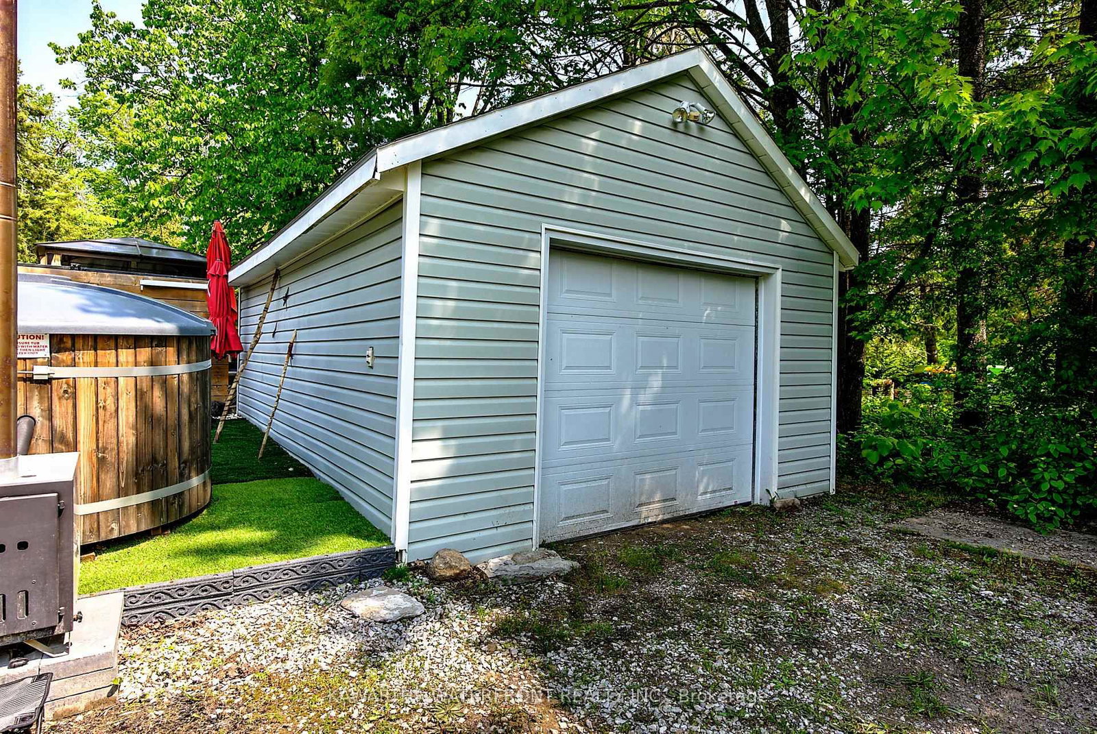 Listing Image 26