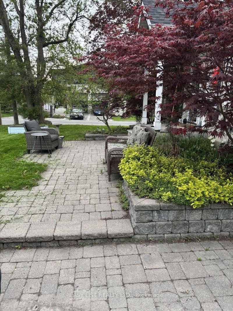 421 Greenwood Ave, Ottawa, K2A 0X5 | Image 3