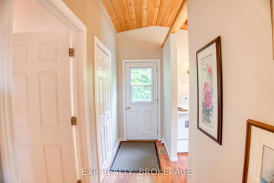 1076 Valley Lane, Sharbot Lake - Frontenac Centre image-0-3