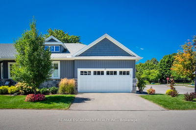 Unit 13 — 418 Nelson St, Norfolk - Port Dover