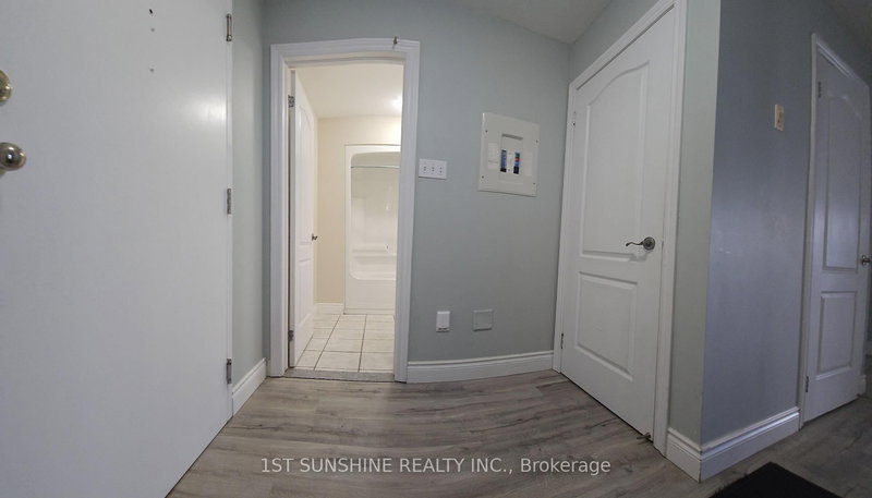 1110 - 135 James St S, Hamilton, L8P 2Z6 | Image 3