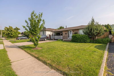 22 Glen Castle Dr, Hamilton - Stoney Creek image-0-1