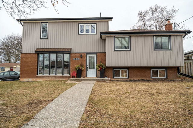 Lower - 8 Banff Drive