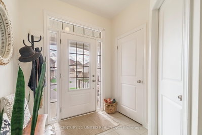 23 Veterans Road — photo 4