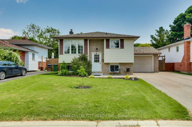 32 McLarty Drive