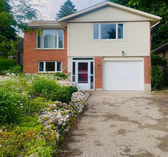 40 Old Huron Court