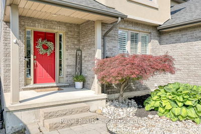 174 Kingfisher Ave, Woodstock - North image-0-3