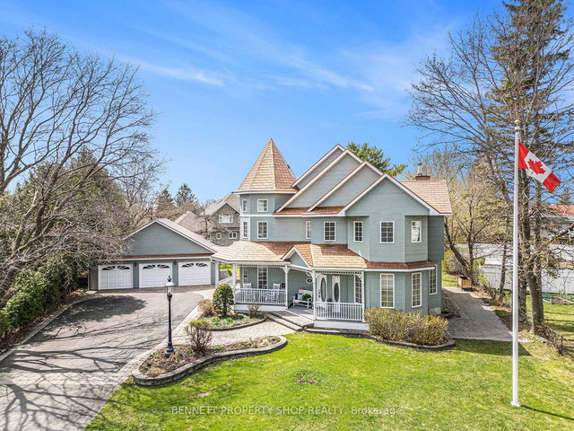 22 Ashwood Crescent