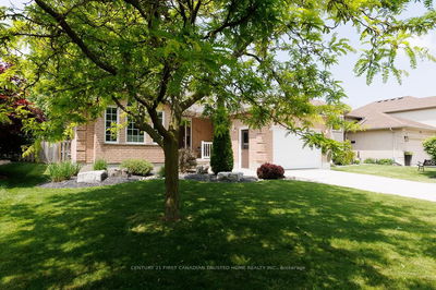581 Harris Circ, Strathroy-Caradoc - NE image-0-2