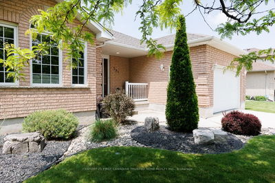 581 Harris Circ, Strathroy-Caradoc - NE image-0-3