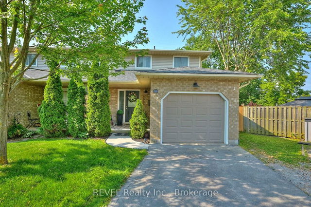 6585 Kuhn Crescent