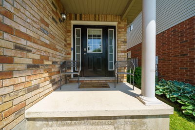 927 Bradshaw Cres, London North - North C image-0-2