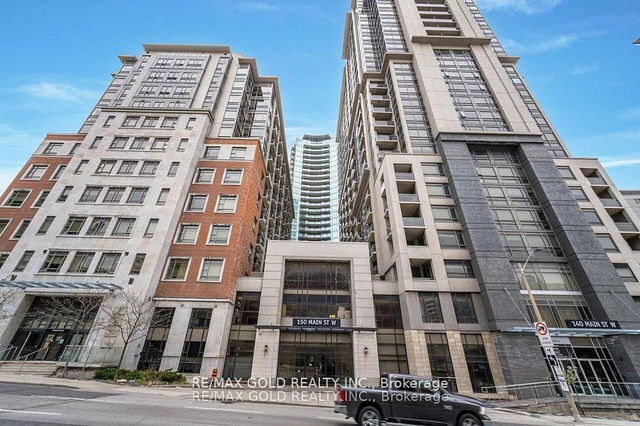 806 - 150 Main Street W