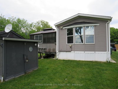 Unit 106 — 15895 Longwoods Rd, Chatham-Kent - Bothwell image-0-1