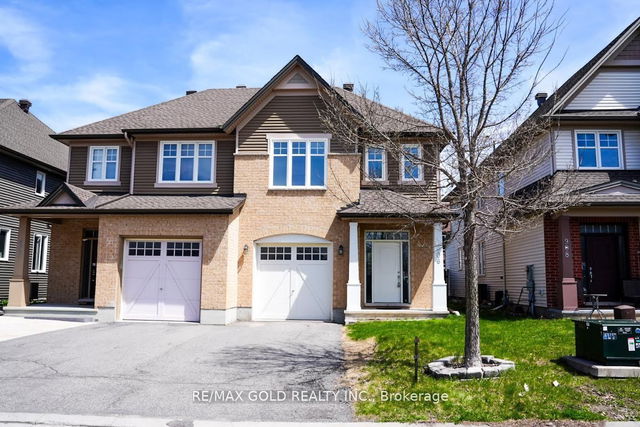 906 Verbena Crescent