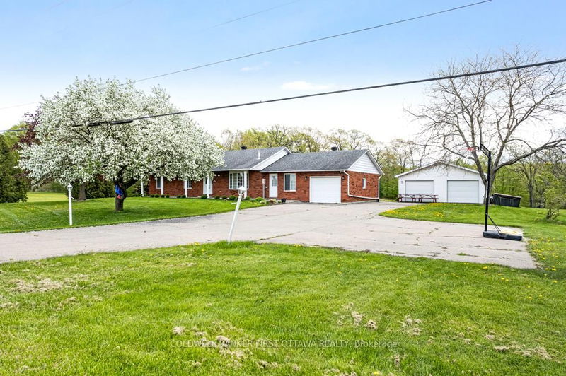 467 LAKE ELOIDA Rd, Elizabethtown-Kitley - Elizabethtown Kitley (Old K.) Twp image-0-0