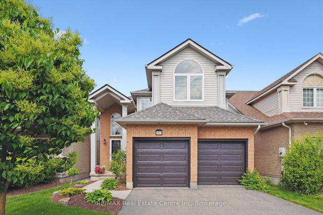 52 CAMM Crescent