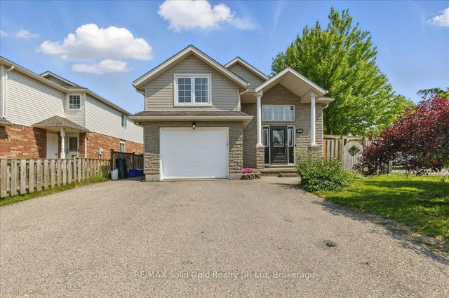 3 Wisteria Court