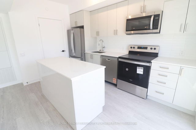 111 - 2782 Barton Street E