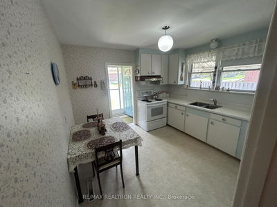 60 Upper Walker Ave, Hamilton - Stoney Creek image-0-1