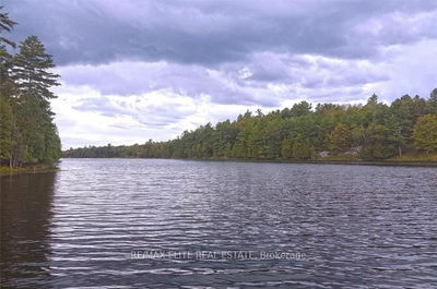 1322 Boomhauer Rd, Arden - Frontenac Centre image-0-2