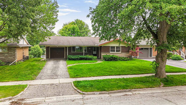 95 Ripplewood Crescent
