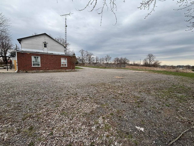 #3 - 1381 Hwy 8