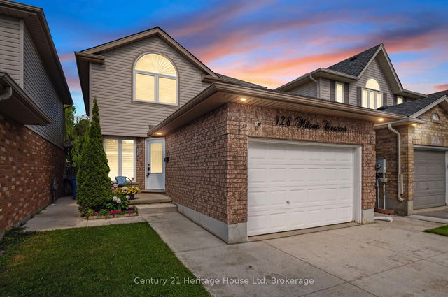 128 Milson Crescent