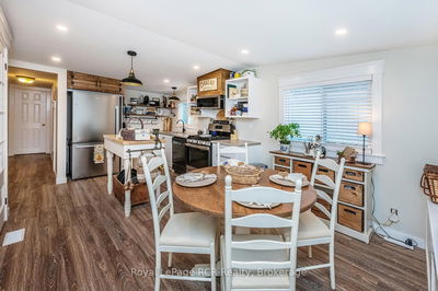 432 Pine Pass, Centre Wellington - Fergus image-0-4