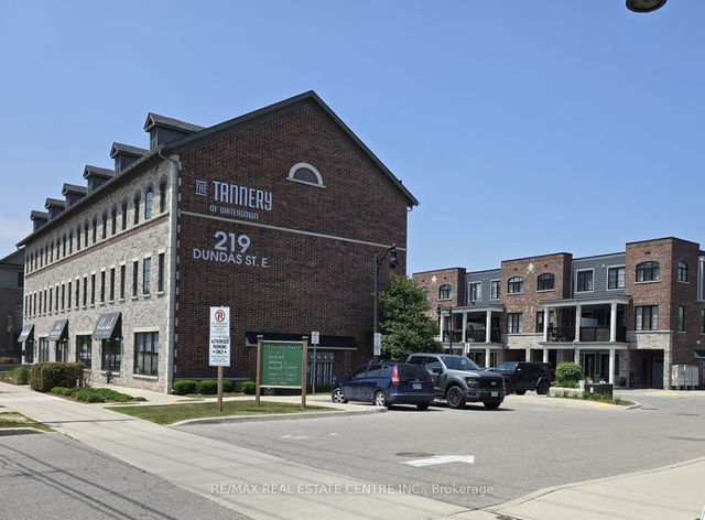 13 - 219 Dundas Street