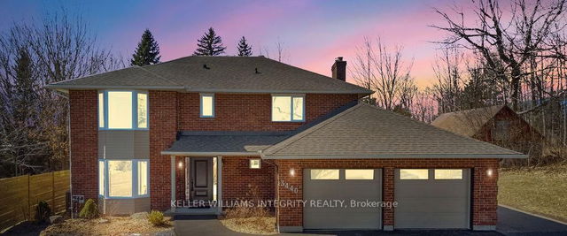 3440 Woodroffe Avenue