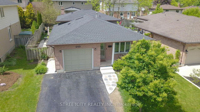 295 Walmer Grove