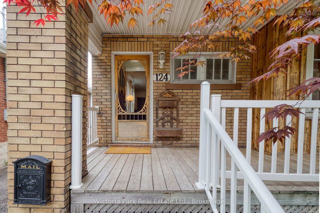 124 West Avenue