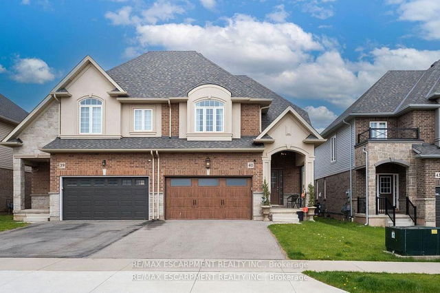 41 Foothills Lane