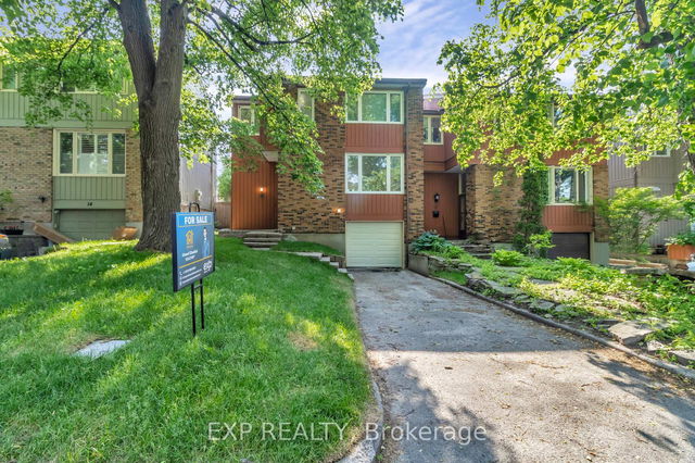 12 Bayside Private