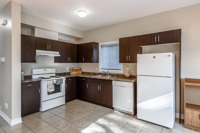 81 Wellington St, Thorold - Thorold Downtown image-0-4