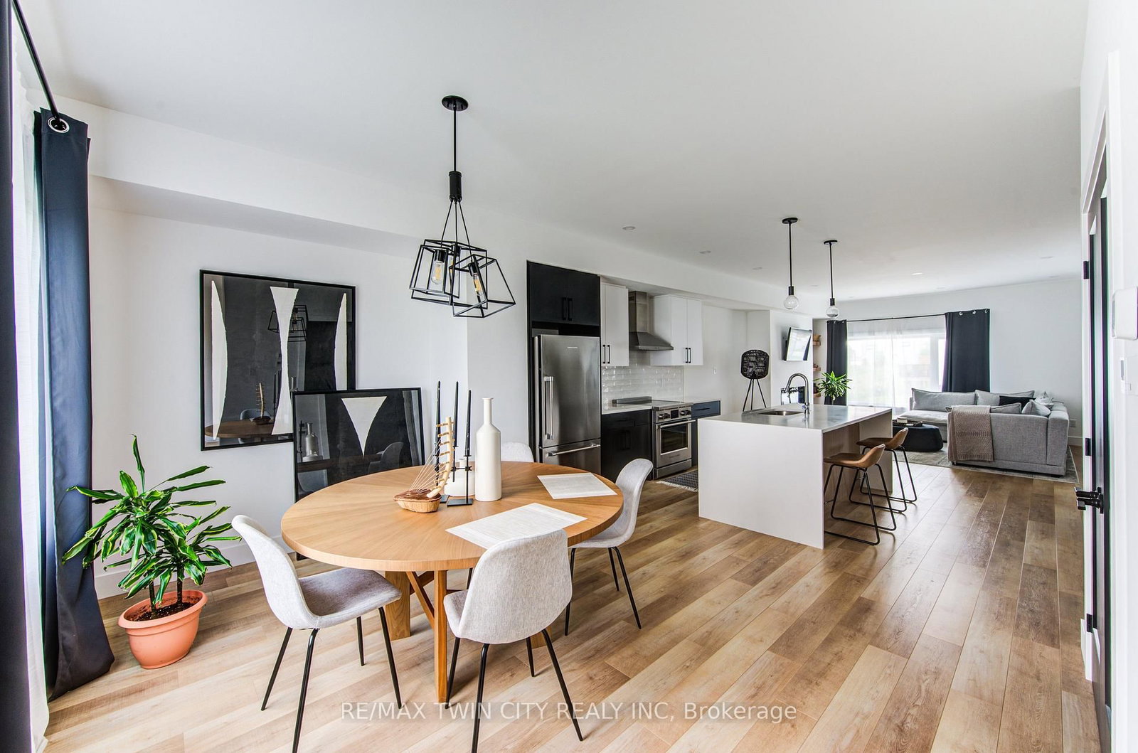 4222 Lismer Lane, Unit 14 - Photo 18